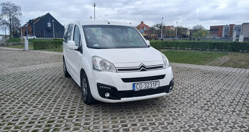 Citroen Berlingo cena 27600 przebieg: 279830, rok produkcji 2015 z Grudziądz małe 56